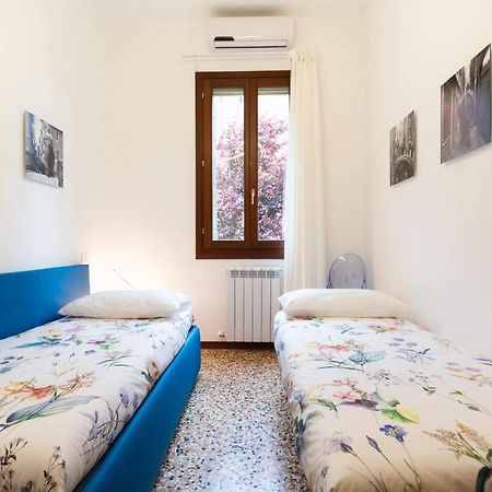 Just Urban Stays - Castello 5067 Boutique Apartment البندقية المظهر الخارجي الصورة
