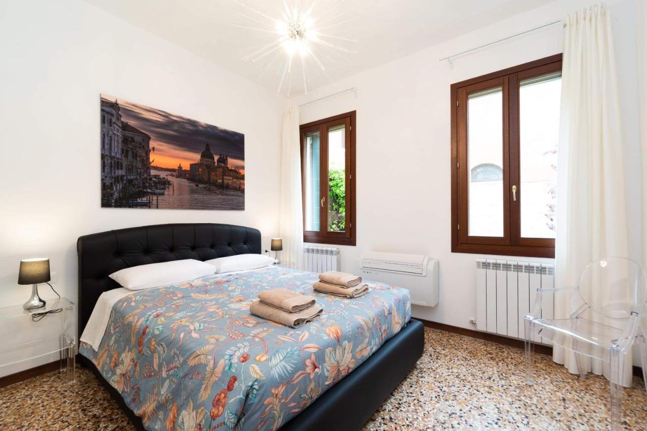 Just Urban Stays - Castello 5067 Boutique Apartment البندقية المظهر الخارجي الصورة
