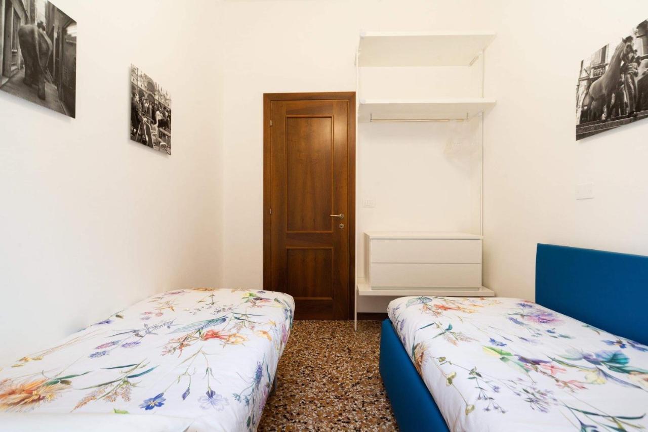 Just Urban Stays - Castello 5067 Boutique Apartment البندقية المظهر الخارجي الصورة