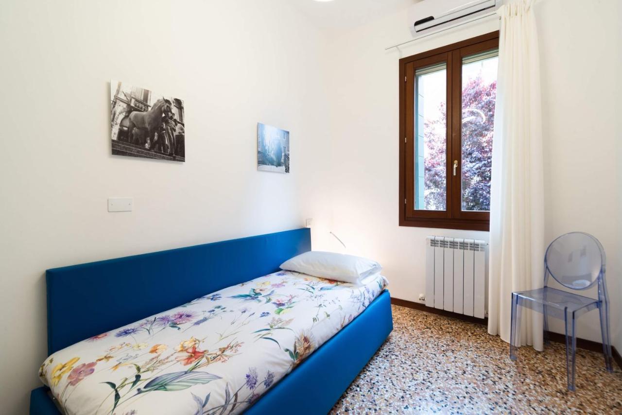 Just Urban Stays - Castello 5067 Boutique Apartment البندقية المظهر الخارجي الصورة